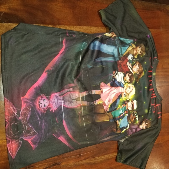 Stranger Things Anime Design Top - Picture 2 of 2